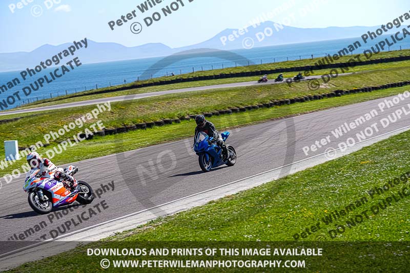 anglesey no limits trackday;anglesey photographs;anglesey trackday photographs;enduro digital images;event digital images;eventdigitalimages;no limits trackdays;peter wileman photography;racing digital images;trac mon;trackday digital images;trackday photos;ty croes